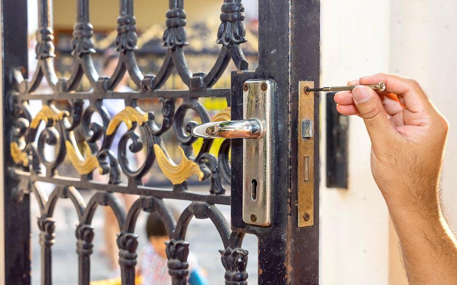 ouvrir une porte sans clé Wissous