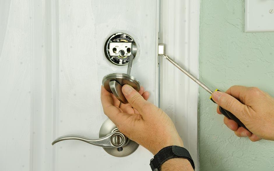 ouvrir une porte sans clé Évreux